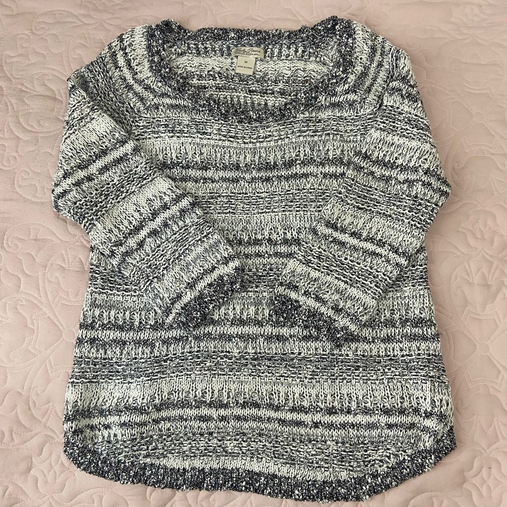 Women's Black and White Sweater
